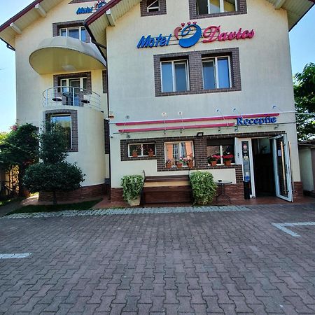 Motel Davios Тыргу-Жиу Экстерьер фото