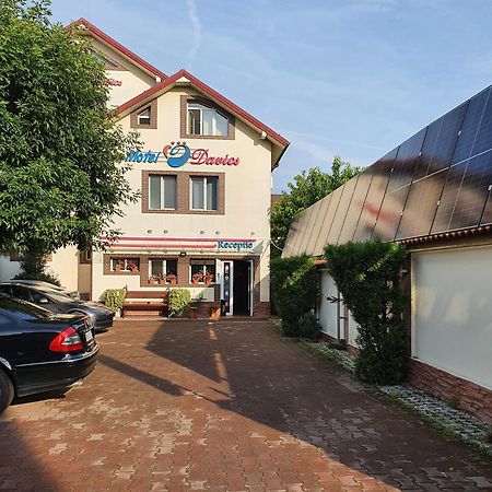 Motel Davios Тыргу-Жиу Экстерьер фото
